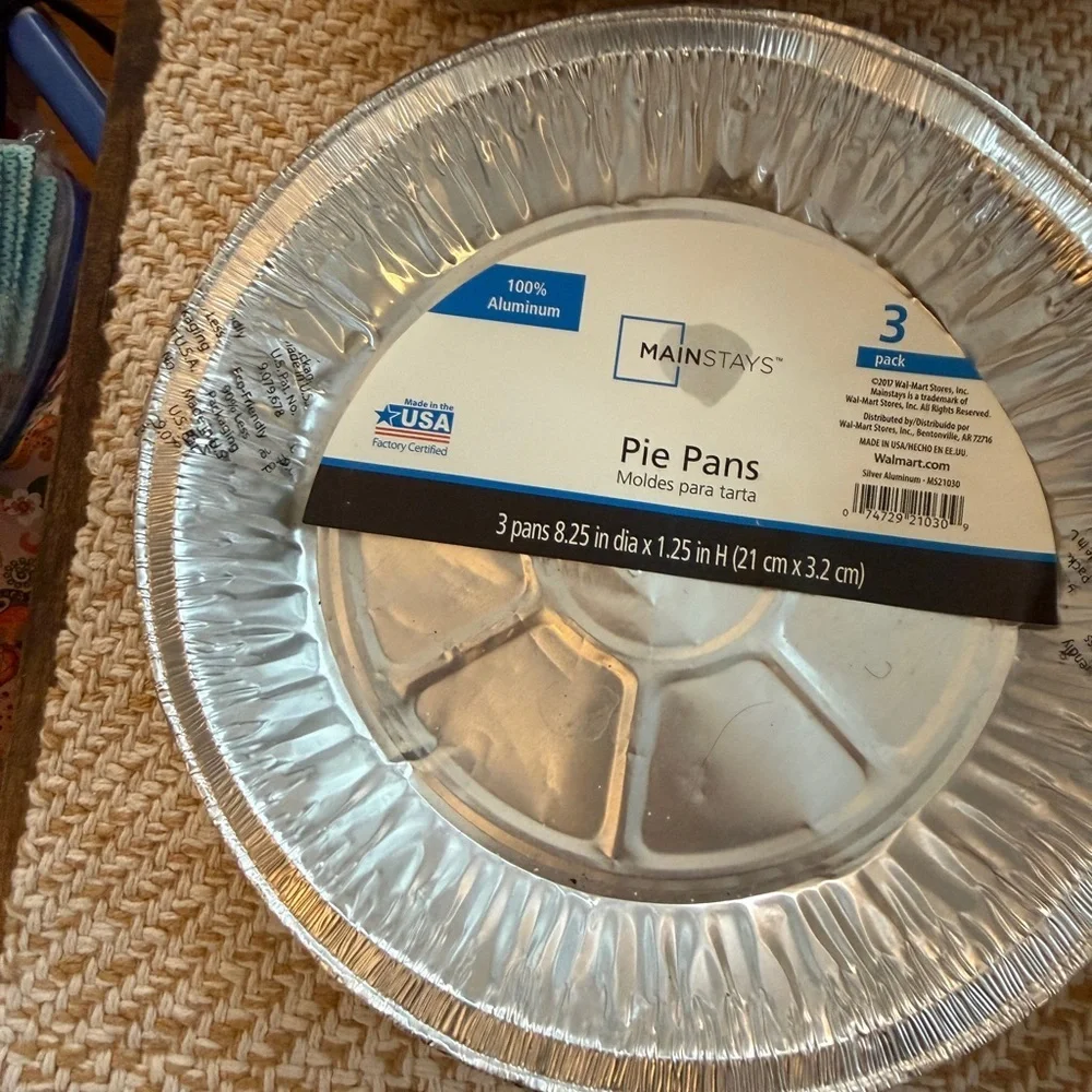 Silver Aluminum Bakeware Set